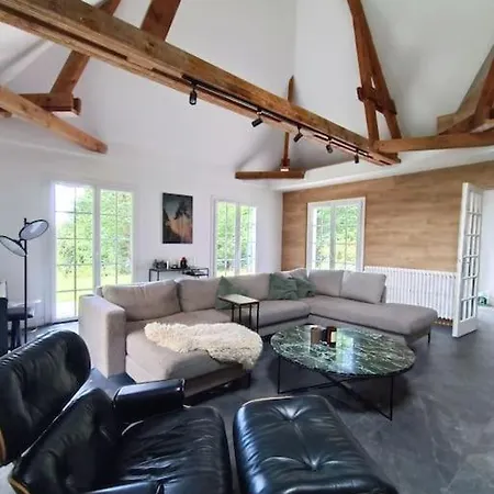 Prázdninový dům Maison Canadienne Dans La Foret Tourville-sur-Pont-Audemer