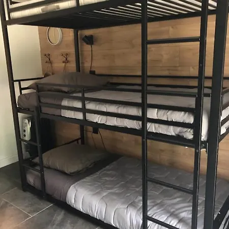 Prázdninový dům Maison Canadienne Dans La Foret